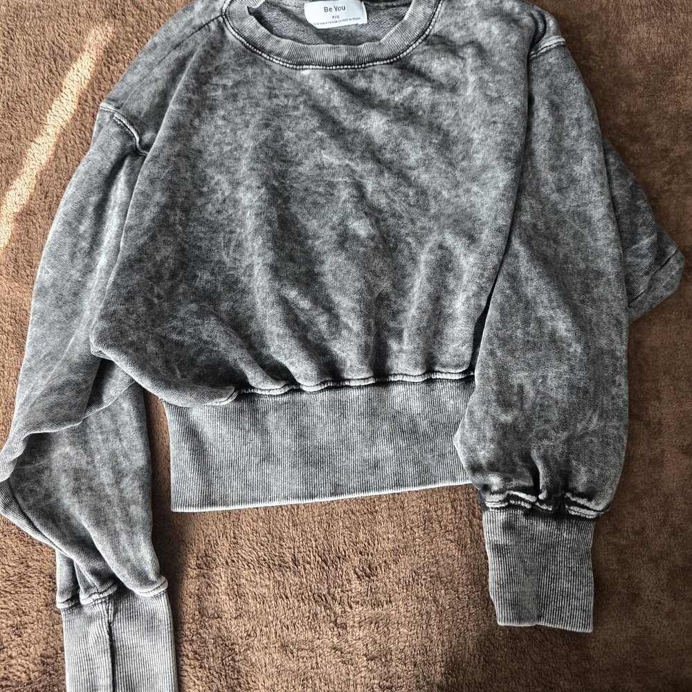 Gray Acid Wash Sweatshirt